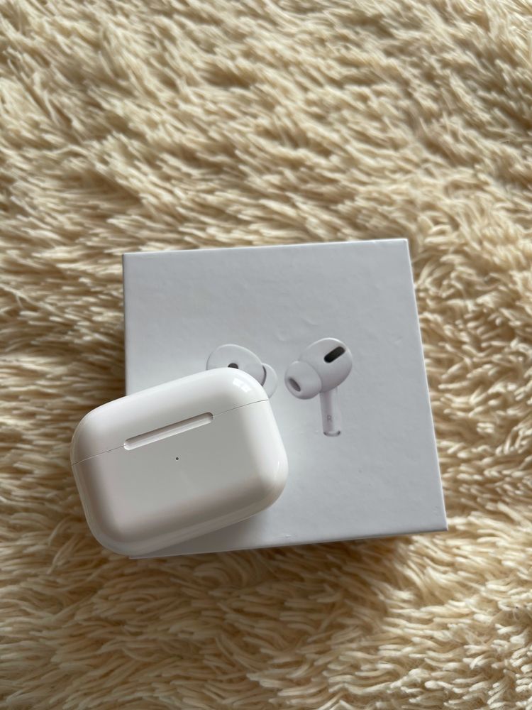 AirPods Pro в хорошому стані