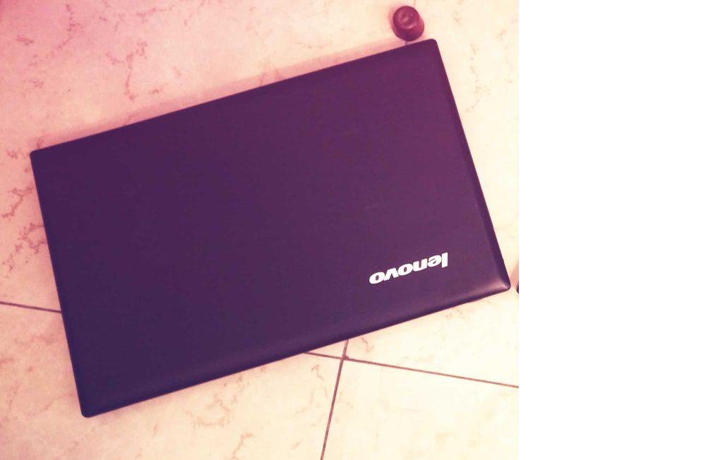 Lenovo IdeaPad N585 AMD - 6Gb RAM