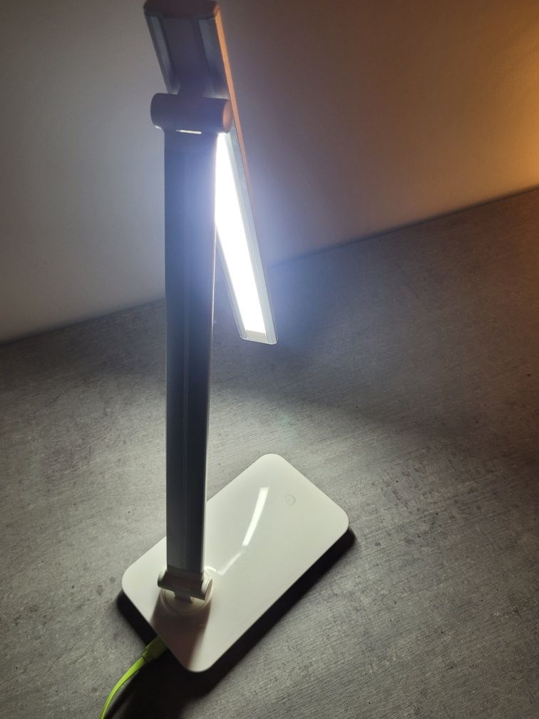 Lampa led nowoczesna usb mikro usb