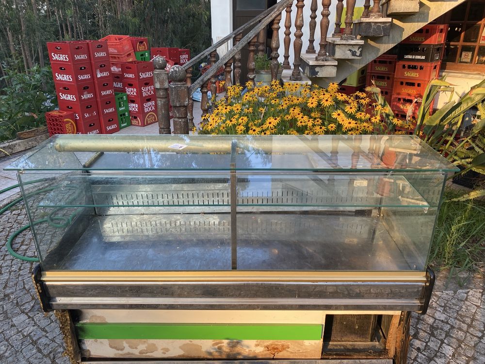 Vidros de vitrine