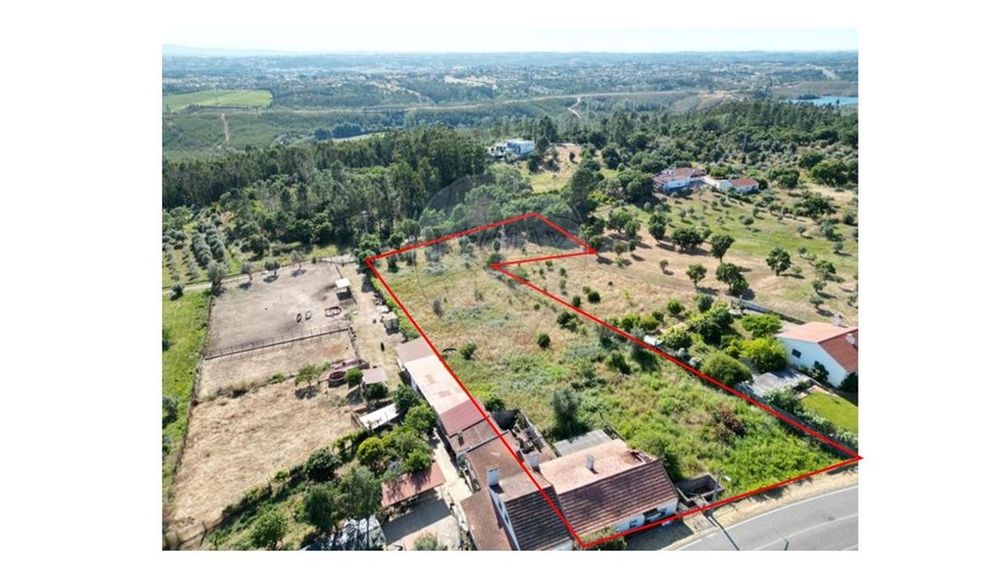 Moradia T2 para venda