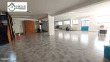 Espaço comercial c/ 2 pisos - Fátima
