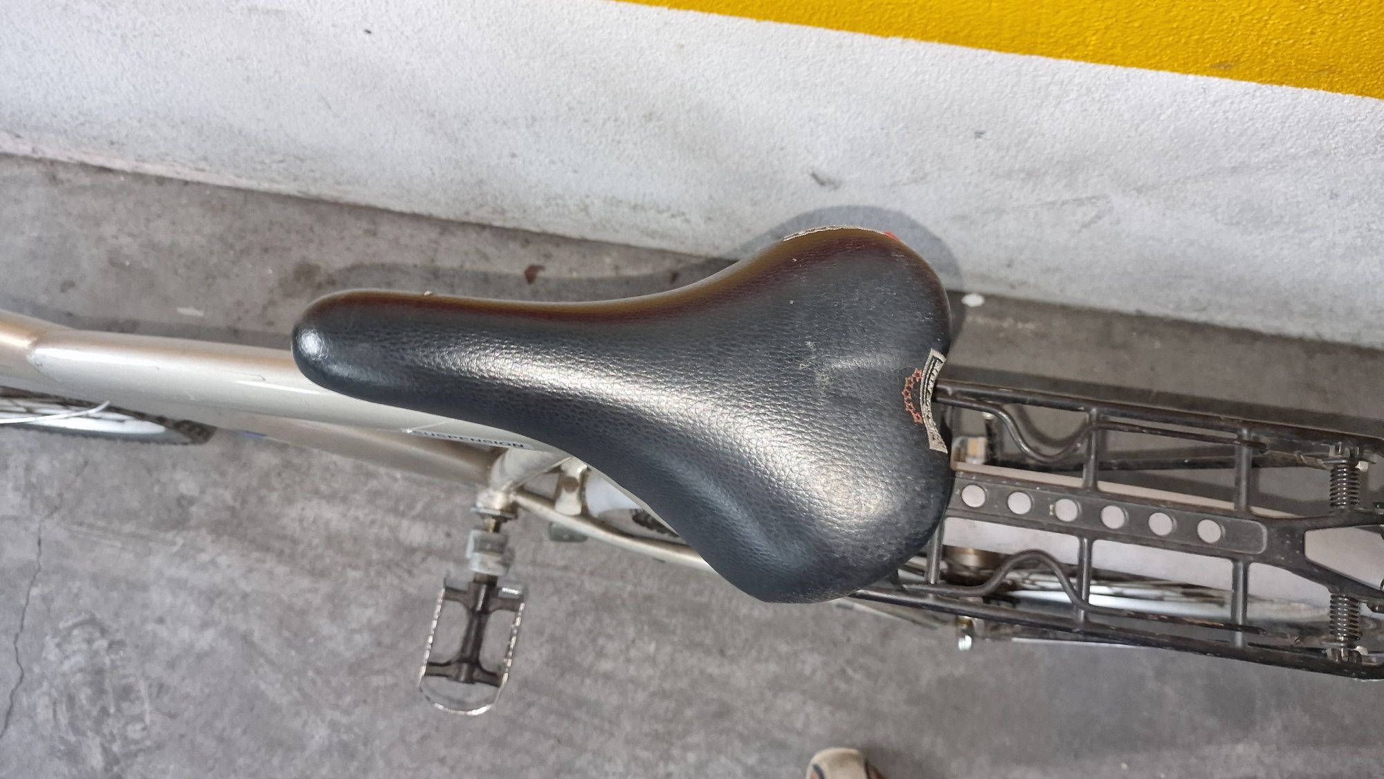 Vendo bicicleta usada roda 26