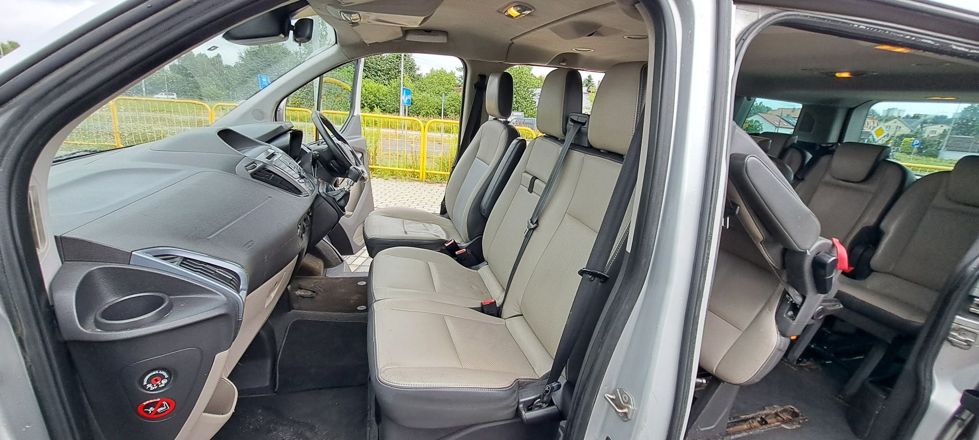 ford custom tourneo 300 ltd e tech 9 osobowy anglik long