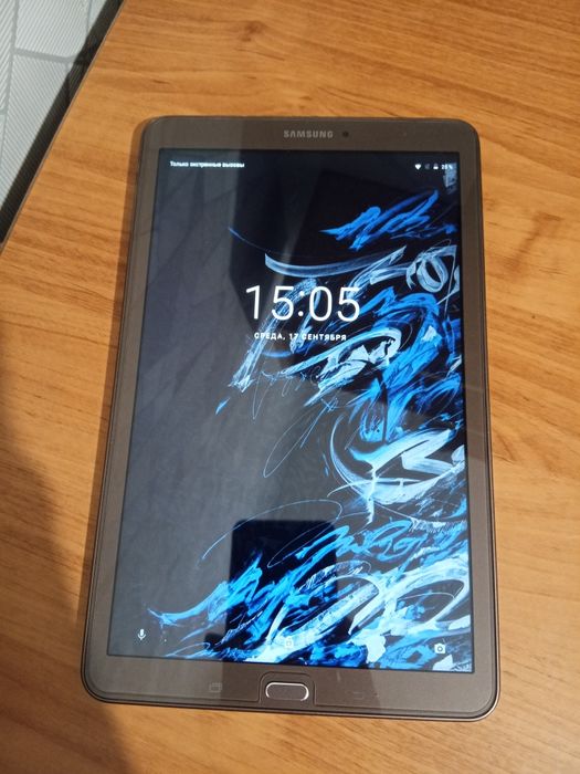 Samsung tab E (SM-T561)