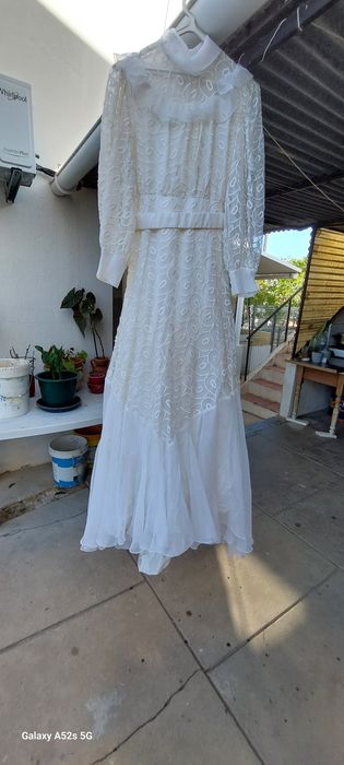 Vestido noiva está ótimo estado