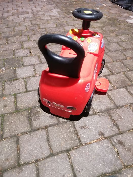 Samochód dla mały dzieci