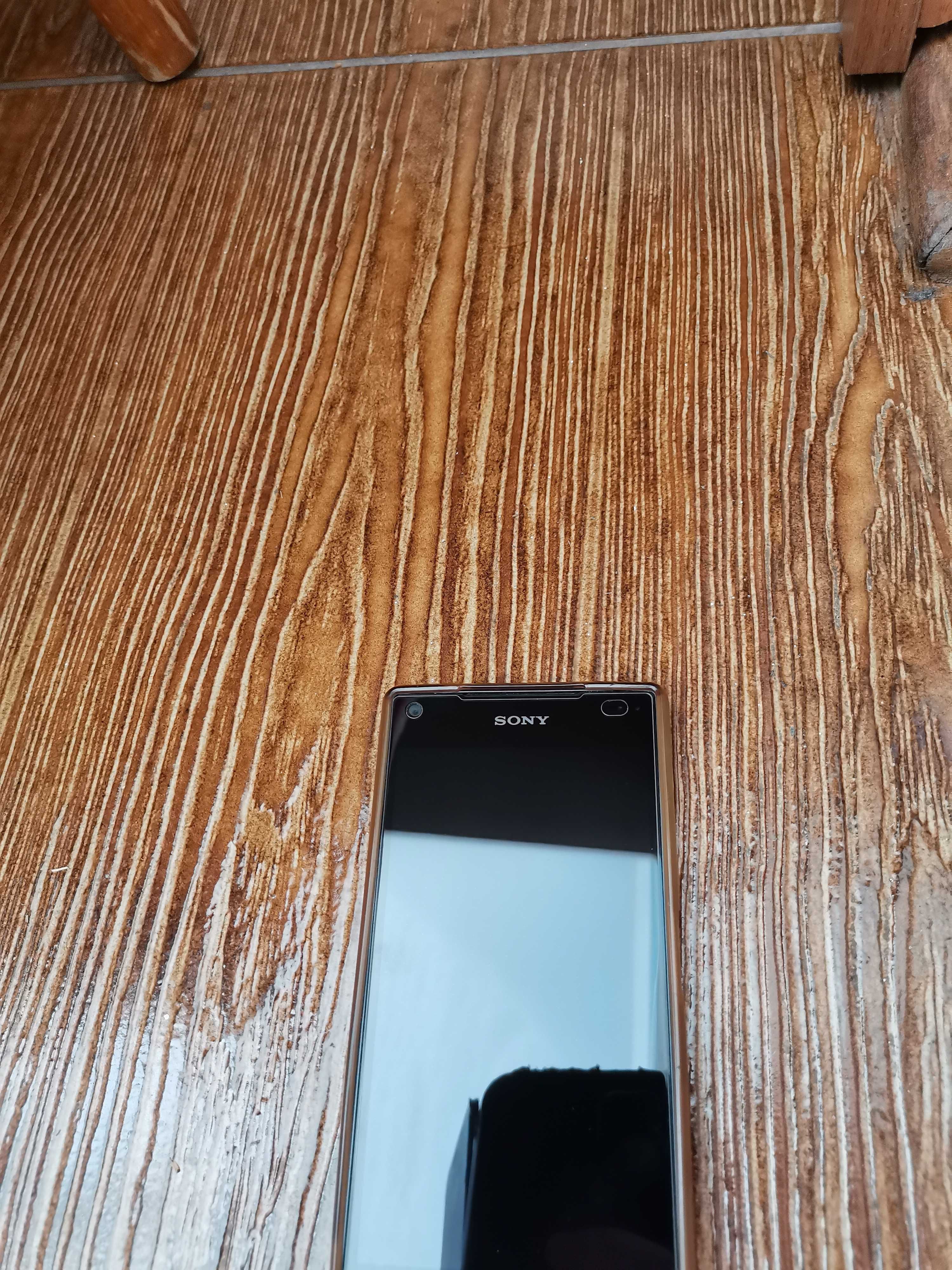 Смартфон Sony Xperia Z5 compact SO-02H