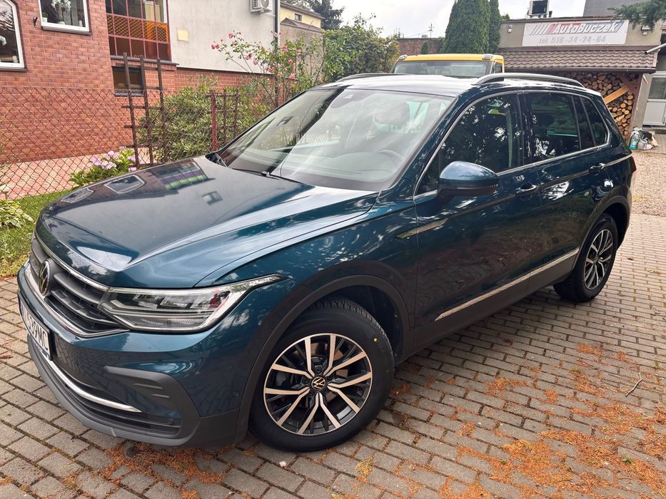 Volkswagen Tiguan 2.0TDI 150KM DSG Elektryczna Klapa Virtual Kamera Grzana Kierownica
