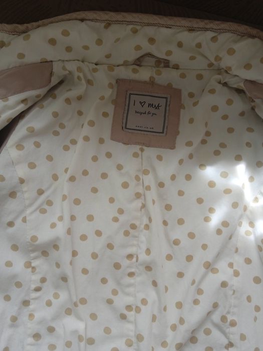 Курточка для дівчинки.