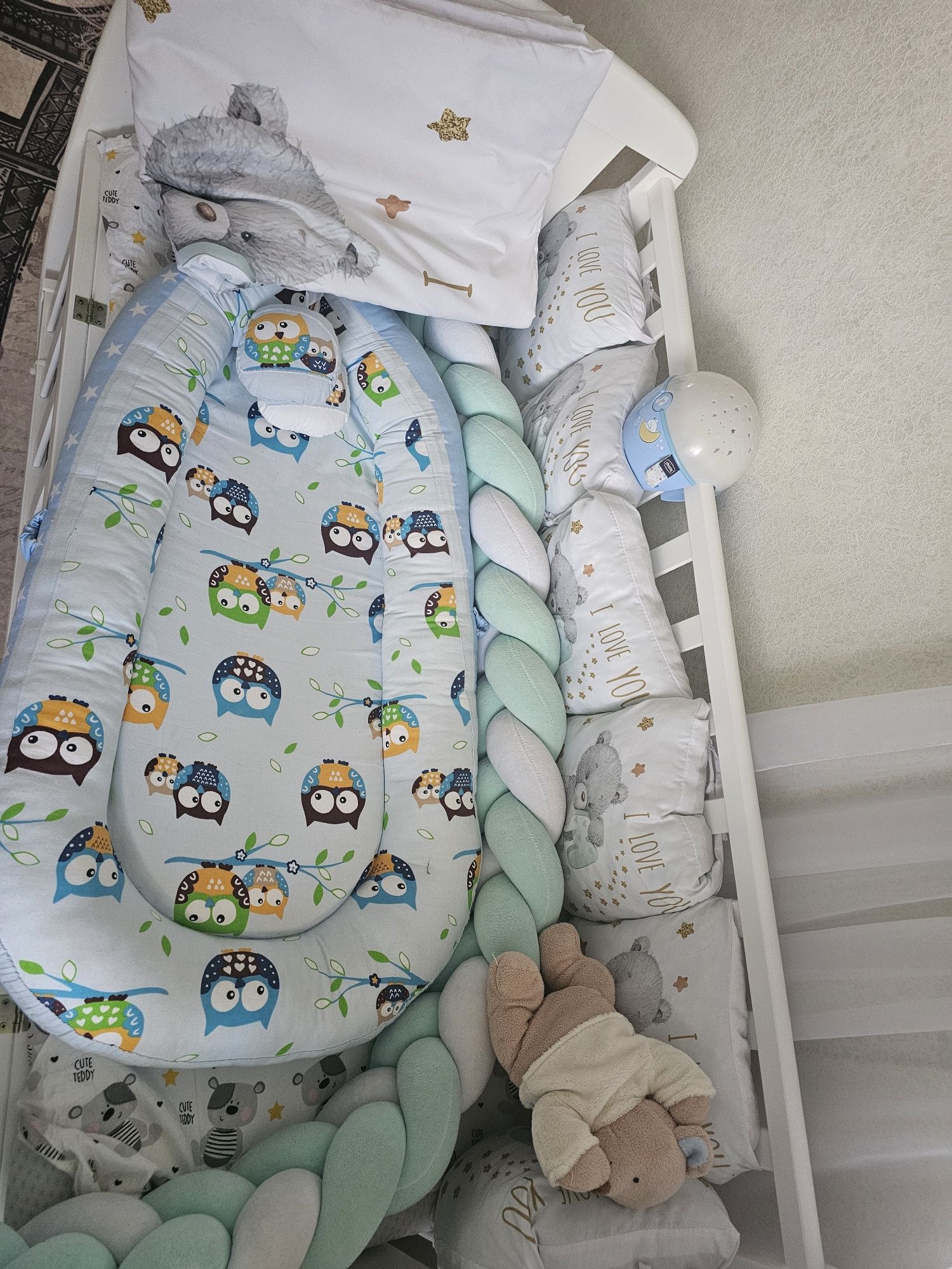 Дитяче ліжечко з комодом