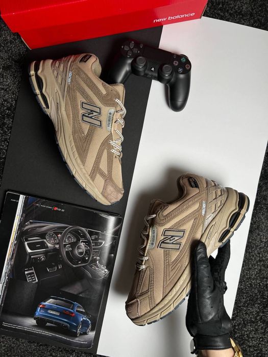 Чоловічі кросівки нью беланс на хутрі New Balance 1906R Fur Beige