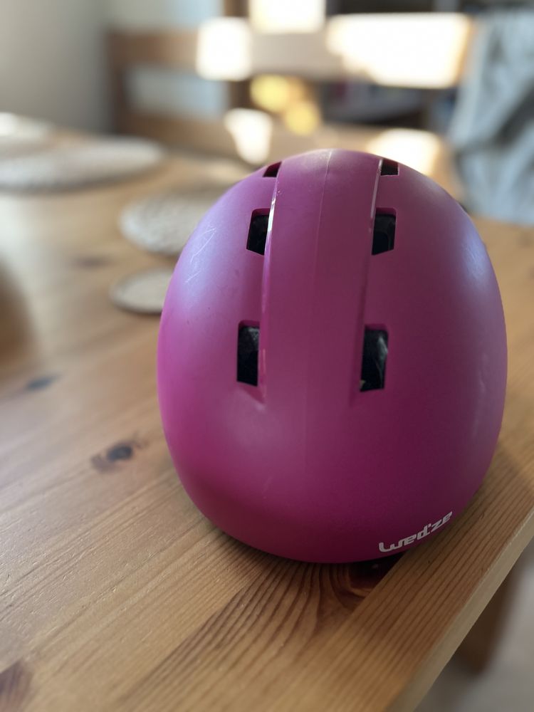Kask narciarski dziewczęcy