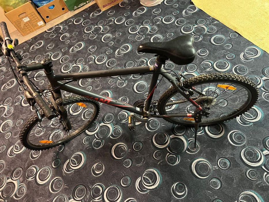 Rower Giant Escaper XL Aluxx 6000 Series