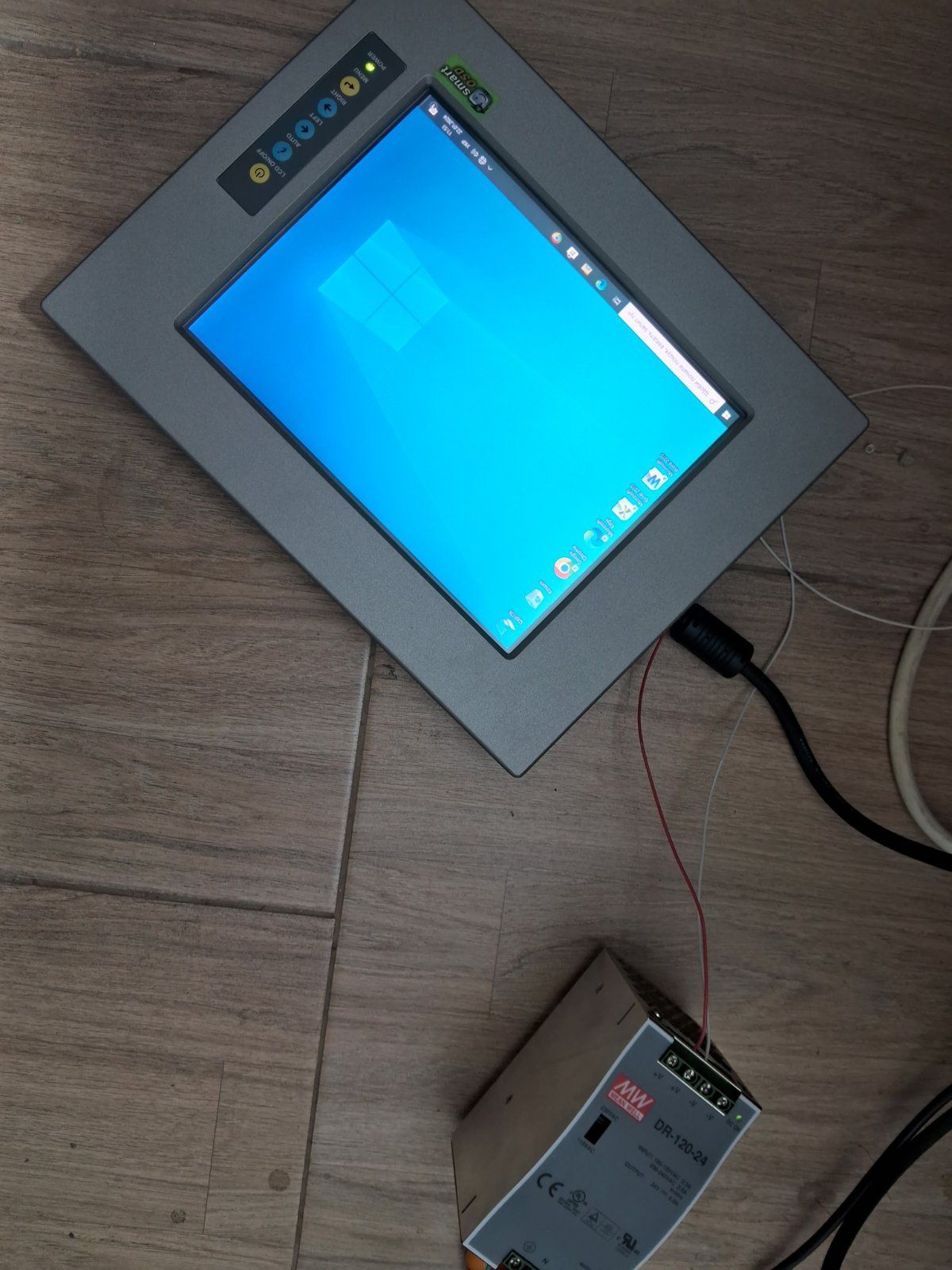 LCD monitor dm-104gms екран монітор дисплей