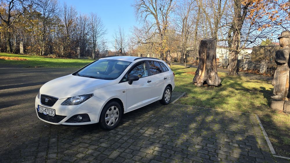 SEAT Ibiza. 1.6tdi
