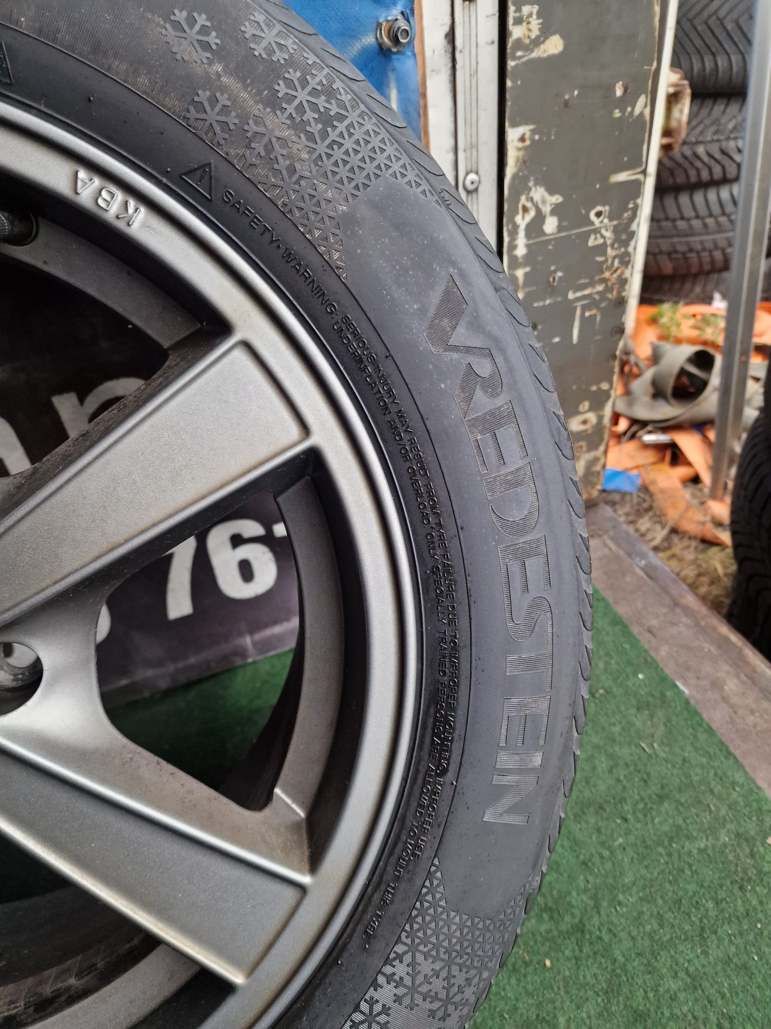 Koła zimowe 16 5×105 Opel Astra J K Mooka 205/60/16