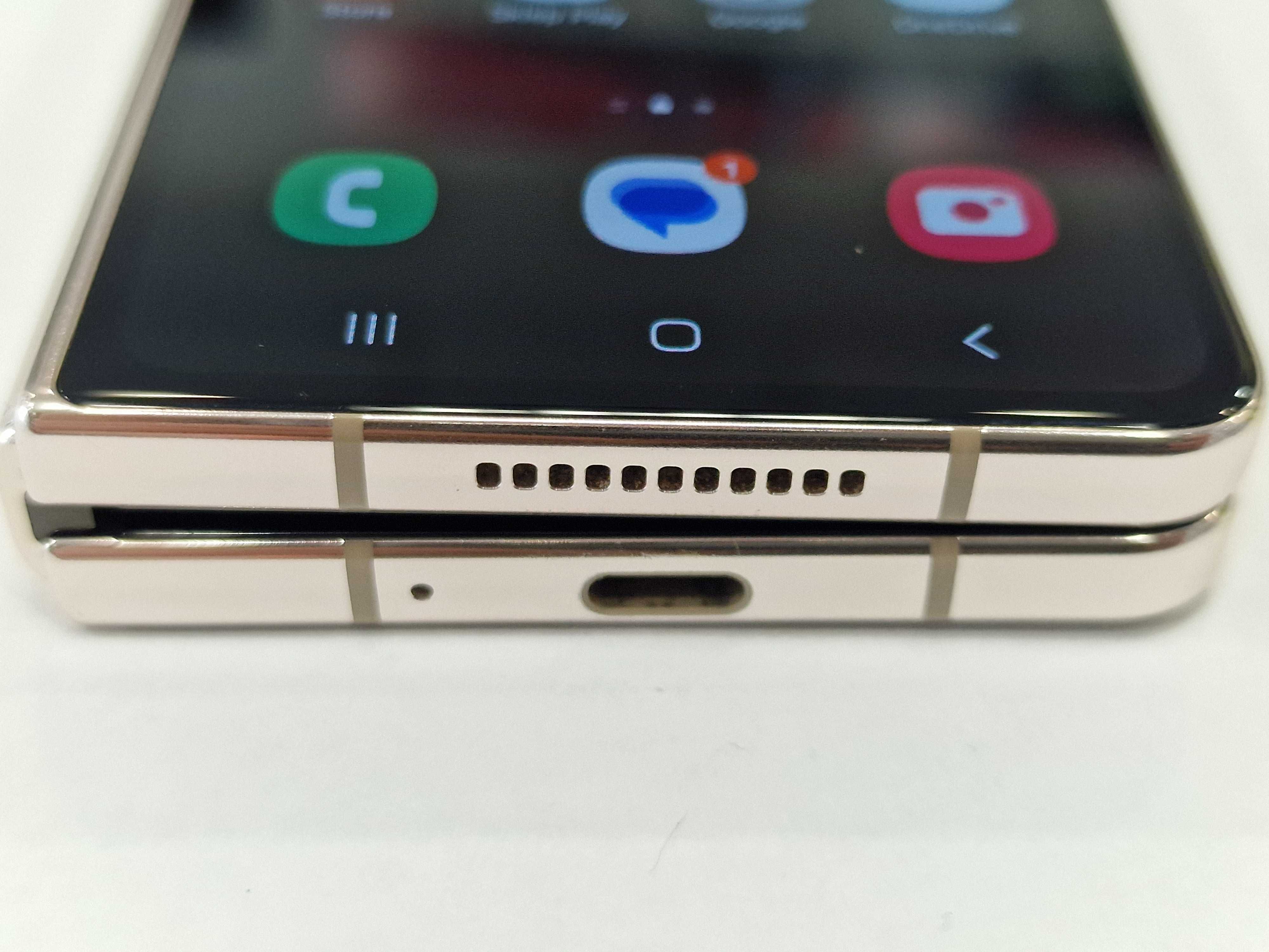 Samsung Galaxy Z Fold4/ 12GB/ 256GB/ Beige/ + Ładowarka w zestawie!