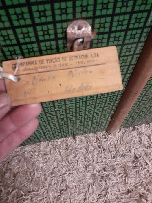 vendo mala Bau muito antiga