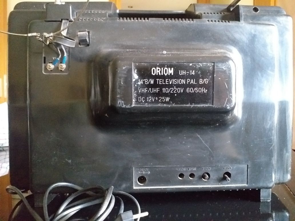 Televisão a preto e branco, ORIOM