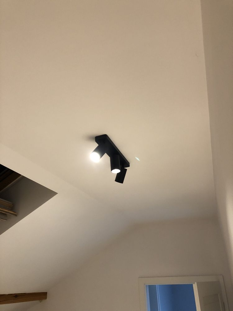 Lampa, spot sufitowy 3 źródła regulowana