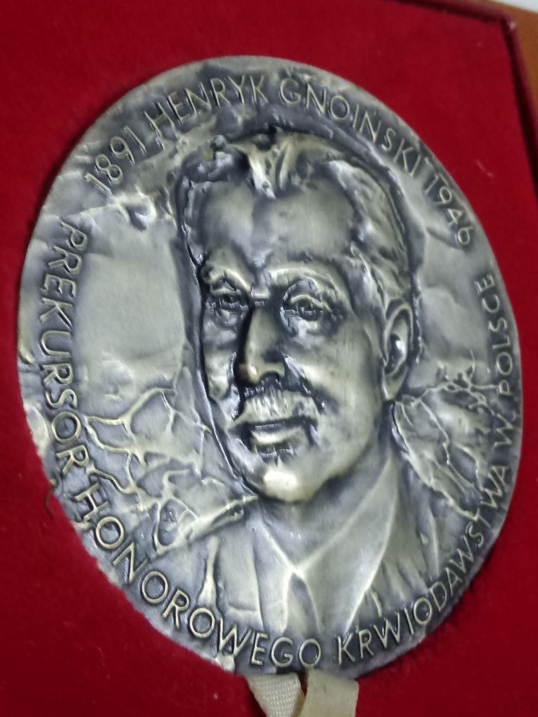 Medal Pamiątkowy 40 - lecia Honorowego Krwiodawstwa
