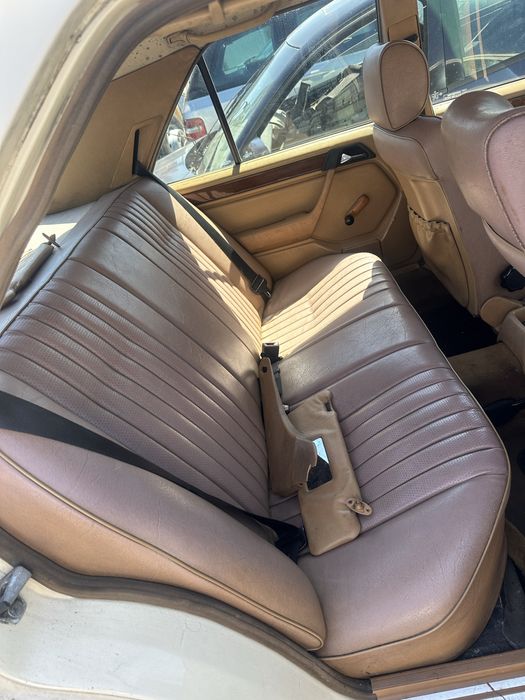 conjunto de bancos mercedes w124 200D em pele