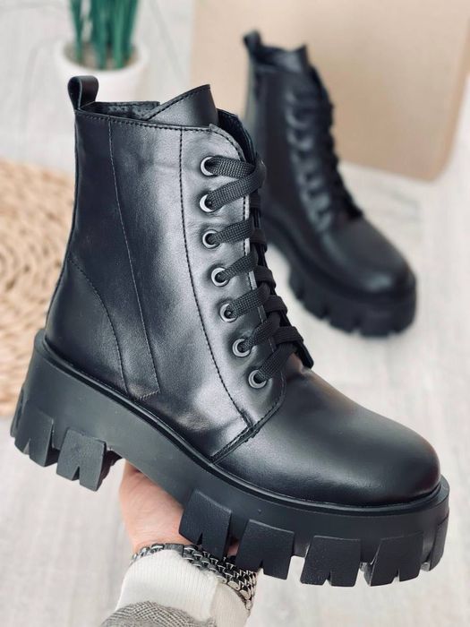 Черевики 38 зимові жіночі шкіряні.Зимние женские ботинки