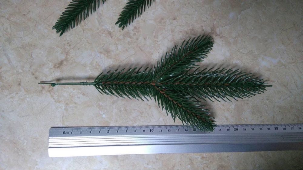 Гілочка зелена лита