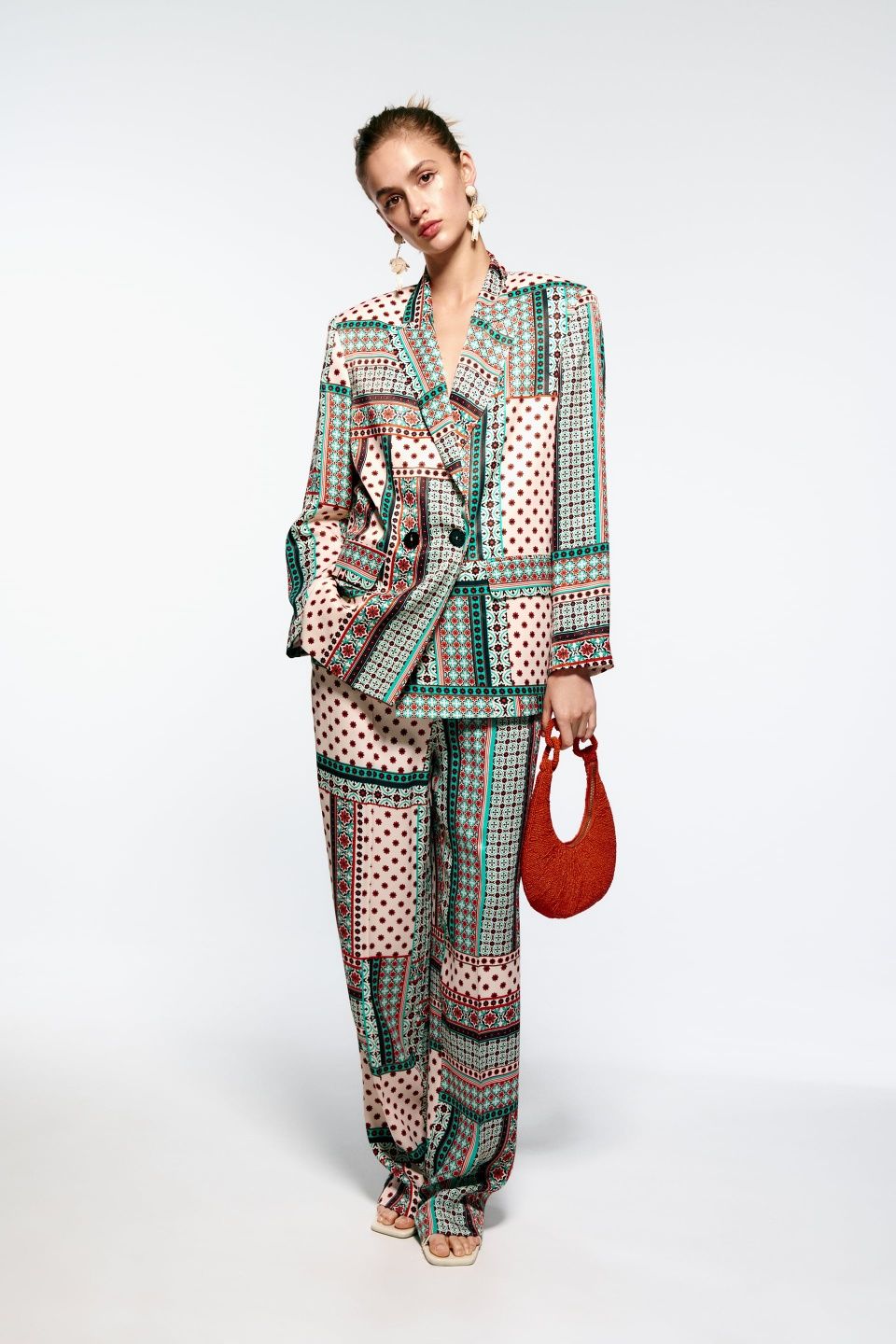 Стильні брюки палаццо з високою талією від Zara, М-L розмір.