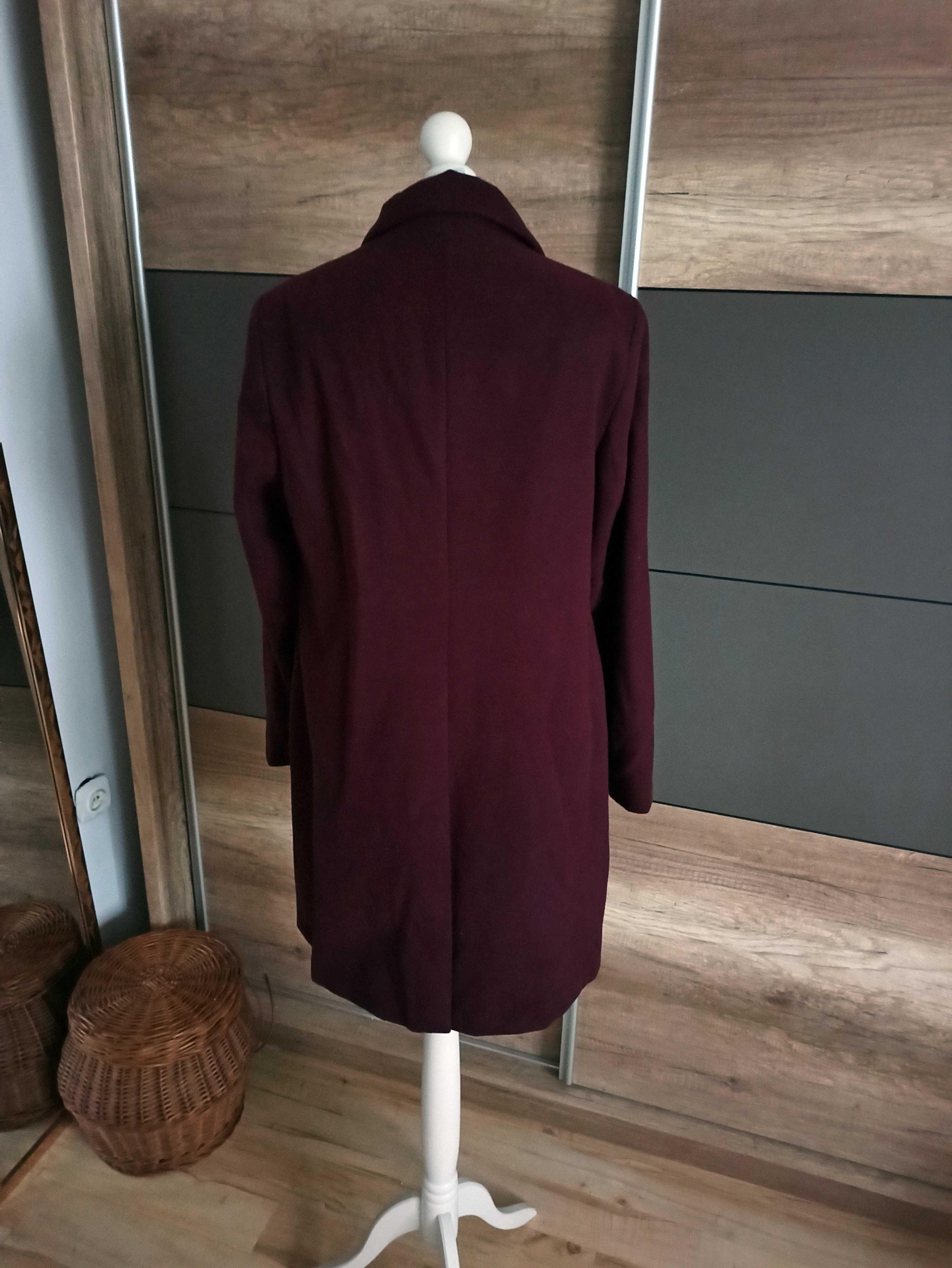 Burgundowy elegancki płaszcz r. 42