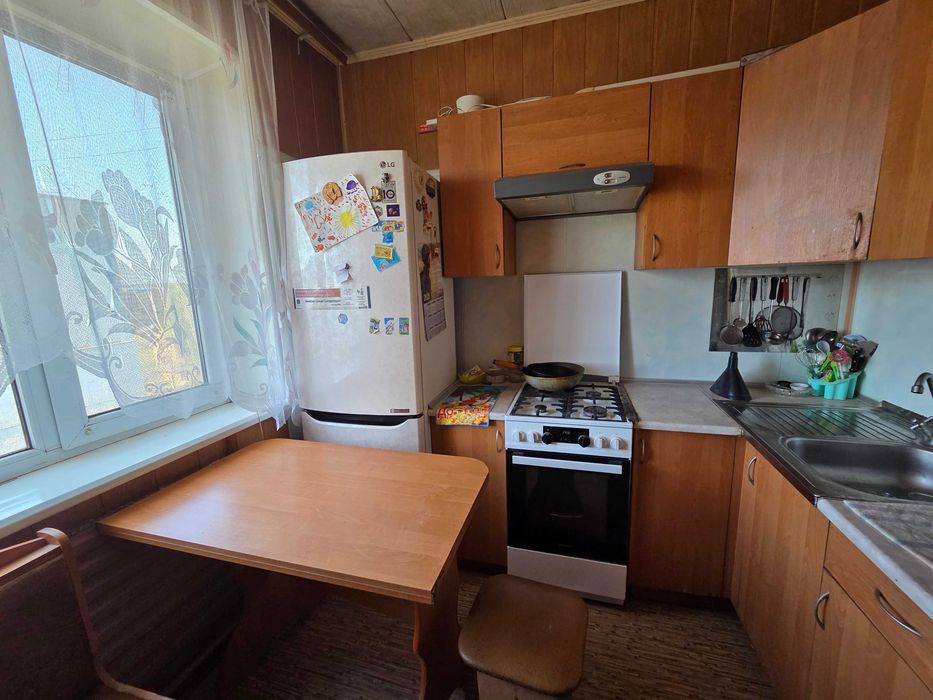 Продаж 3 к.кв., кімнати окремі, /Осипенківський мкр-н./