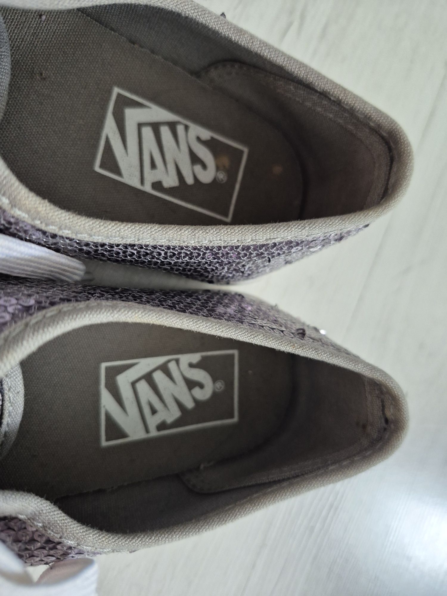 Trampki Vans cekiny srebrne