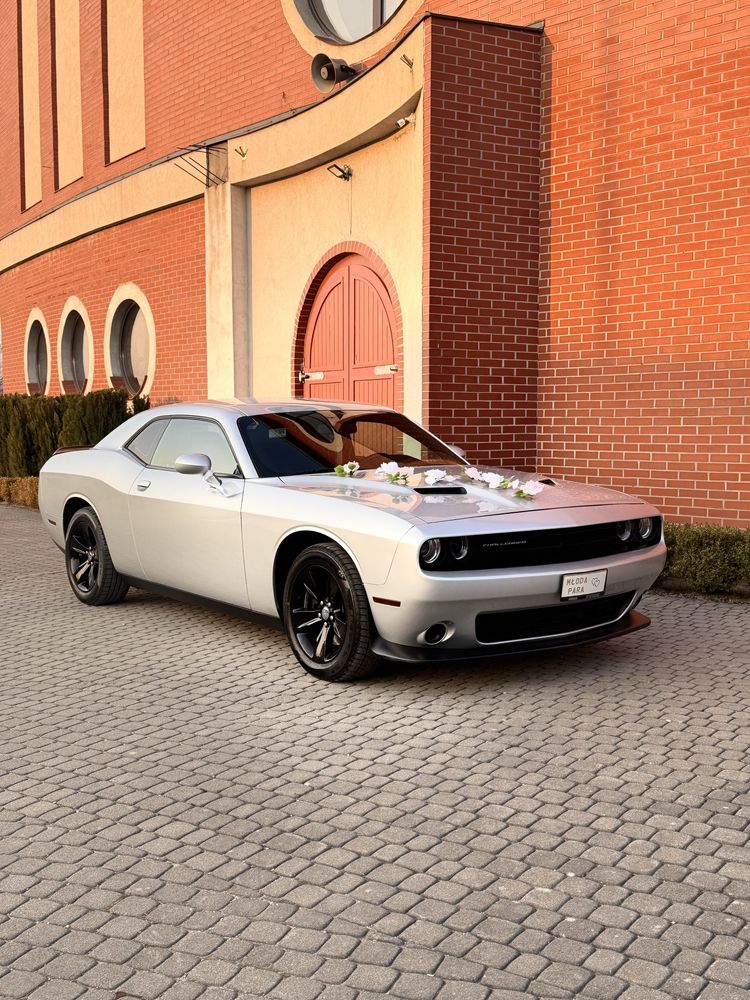 Sprzedam Dodge Challenger 3.6 v6 2020r Automat