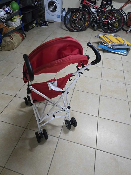 Carro de Bebe bengala Vermelho como novo