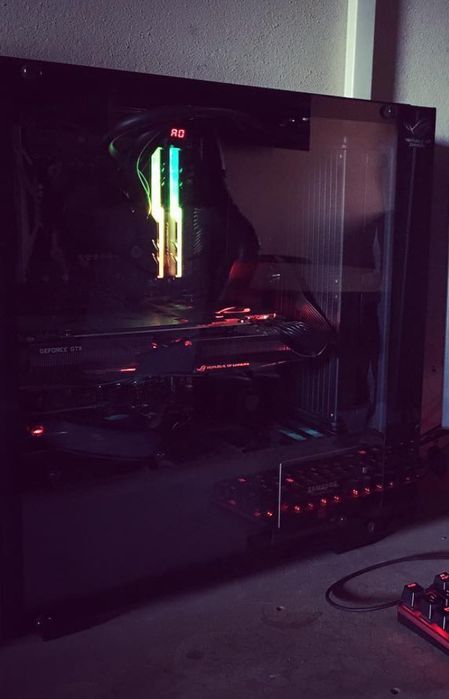 Pc 1080ti strix 11G - 7700k - 650€