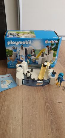 Playmobil FamilyFun 9062 zestaw zabawkowy Basen dla pingwinów