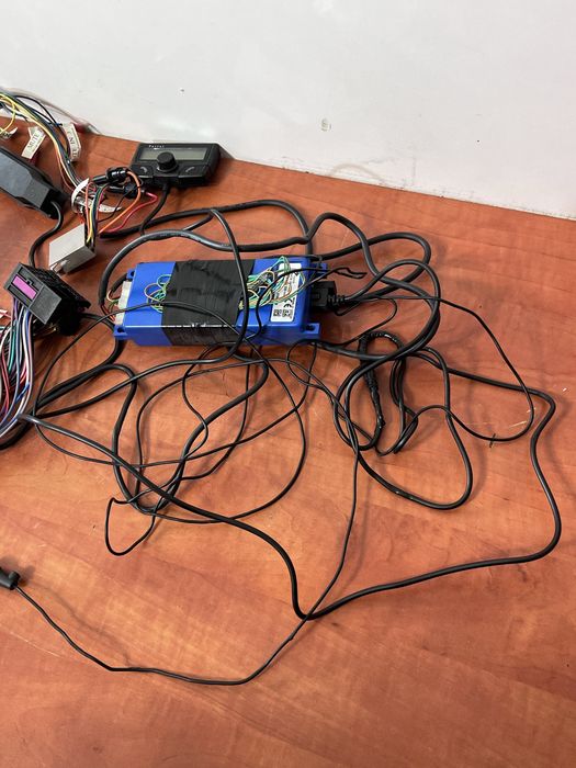 Zestaw Głośnomówiący Parrot CK3100