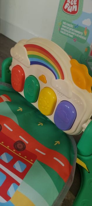 Tapete de Atividades Ginásio Musical +0meses