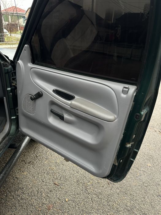 Dodge Ram ( Продам пикап )