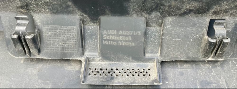 Pára choques trás Audi a3 8V