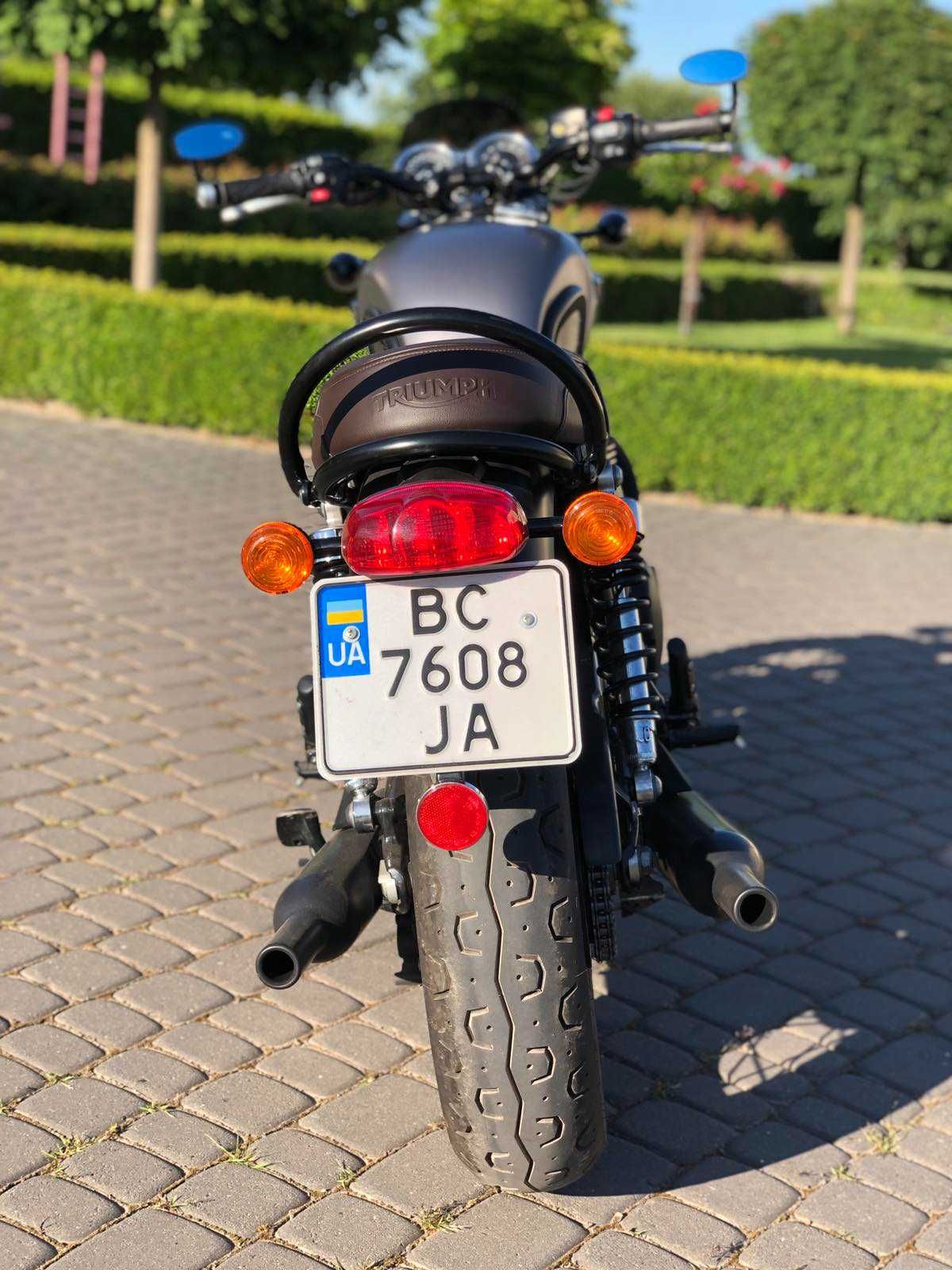 Triumph bonneville t120