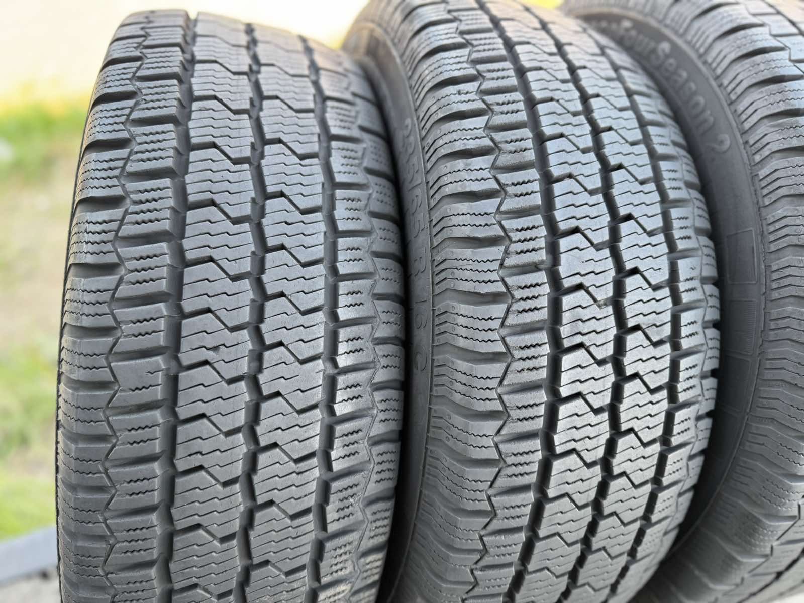 Всесезонні шини Continental 235/65 R16C резина спрінтер / крафтер