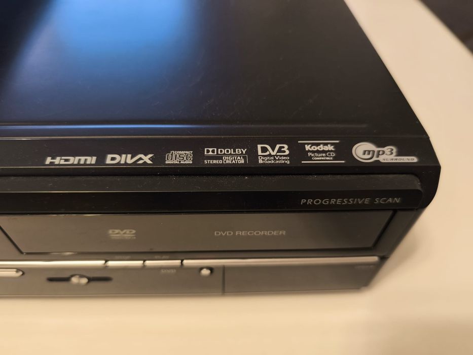 Leitor/Gravador VHS-DVD Combi - Cópia nos dois sentidos!