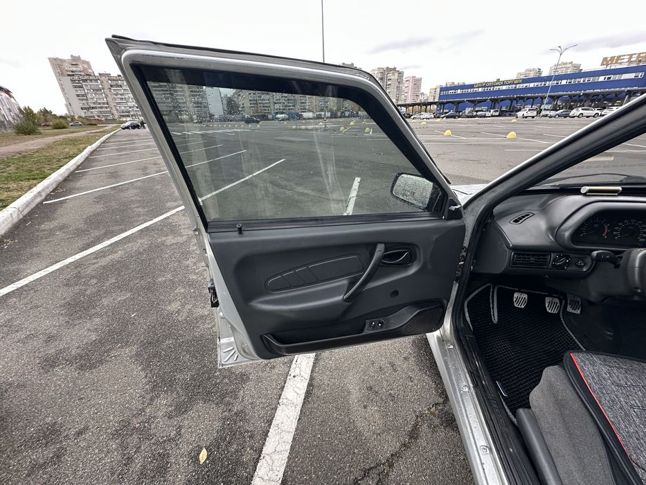 Продам ваз 2114 у чудовому стані авто доглянуте вкладень не потребує