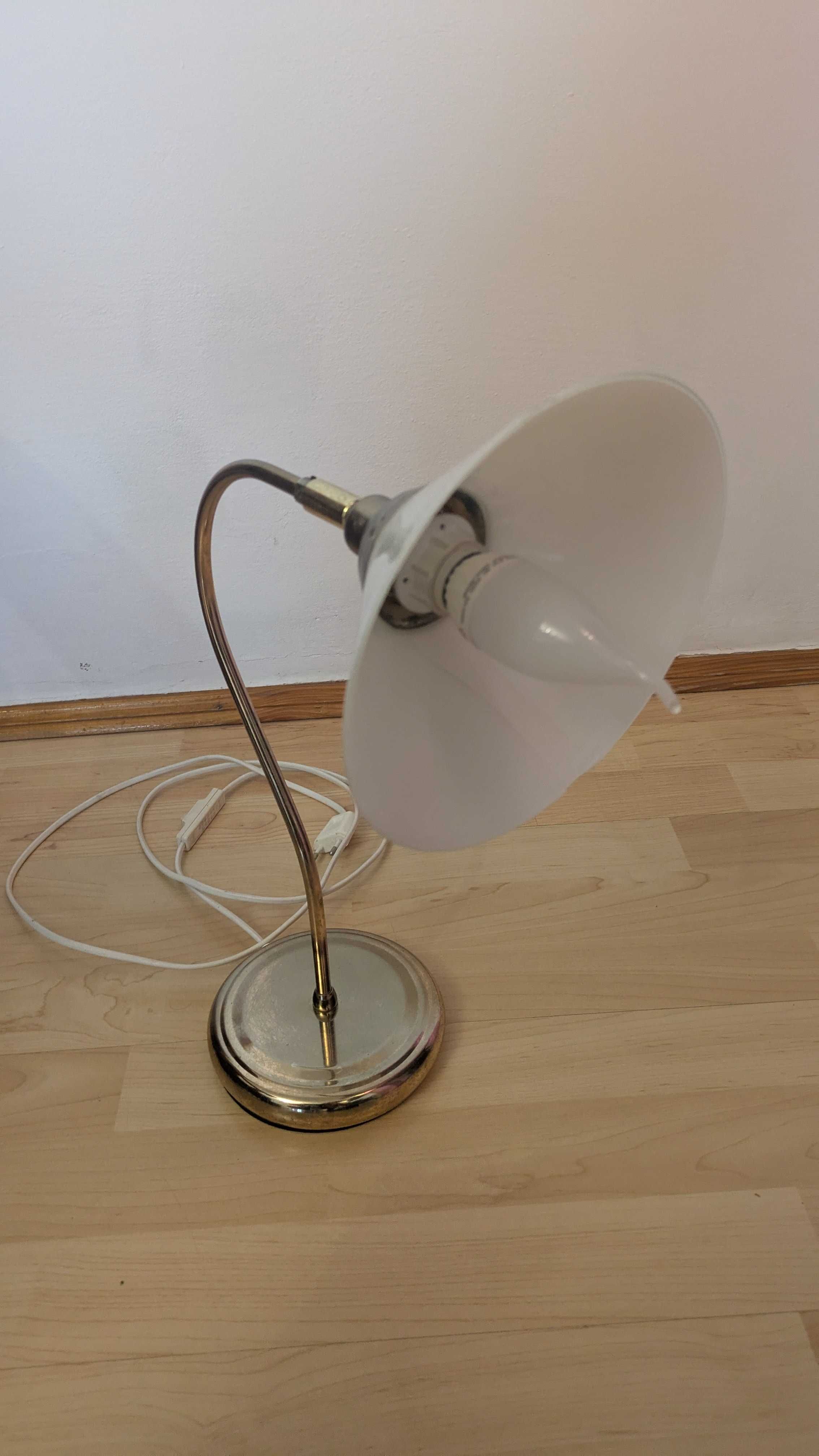 Lampa mosiężna stylowa