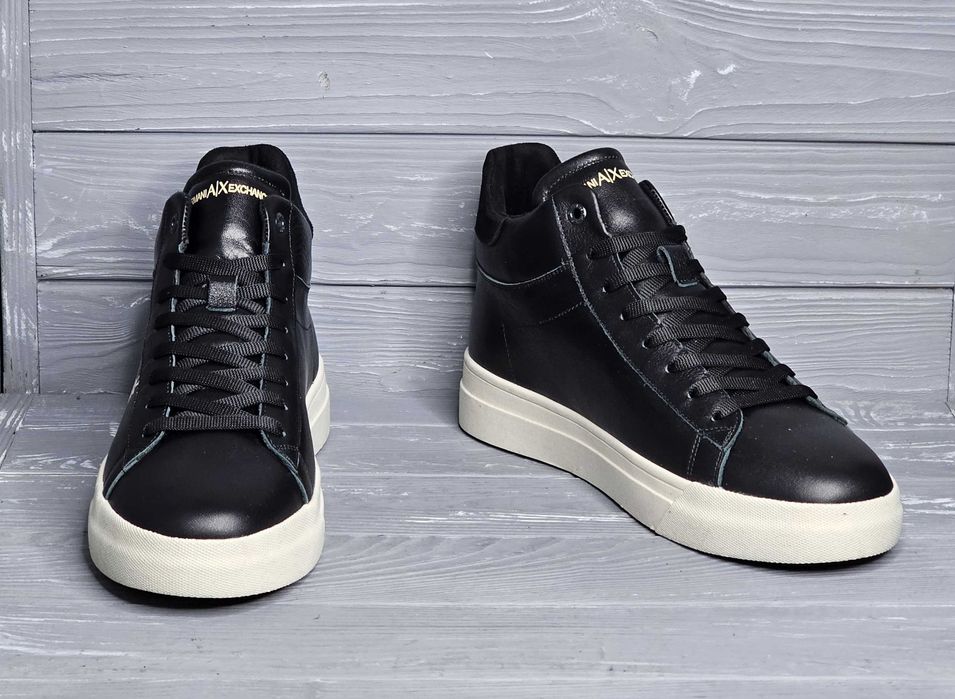 Кожаные зимние мужские черные спортивные ботинки кеды светлая подошва!