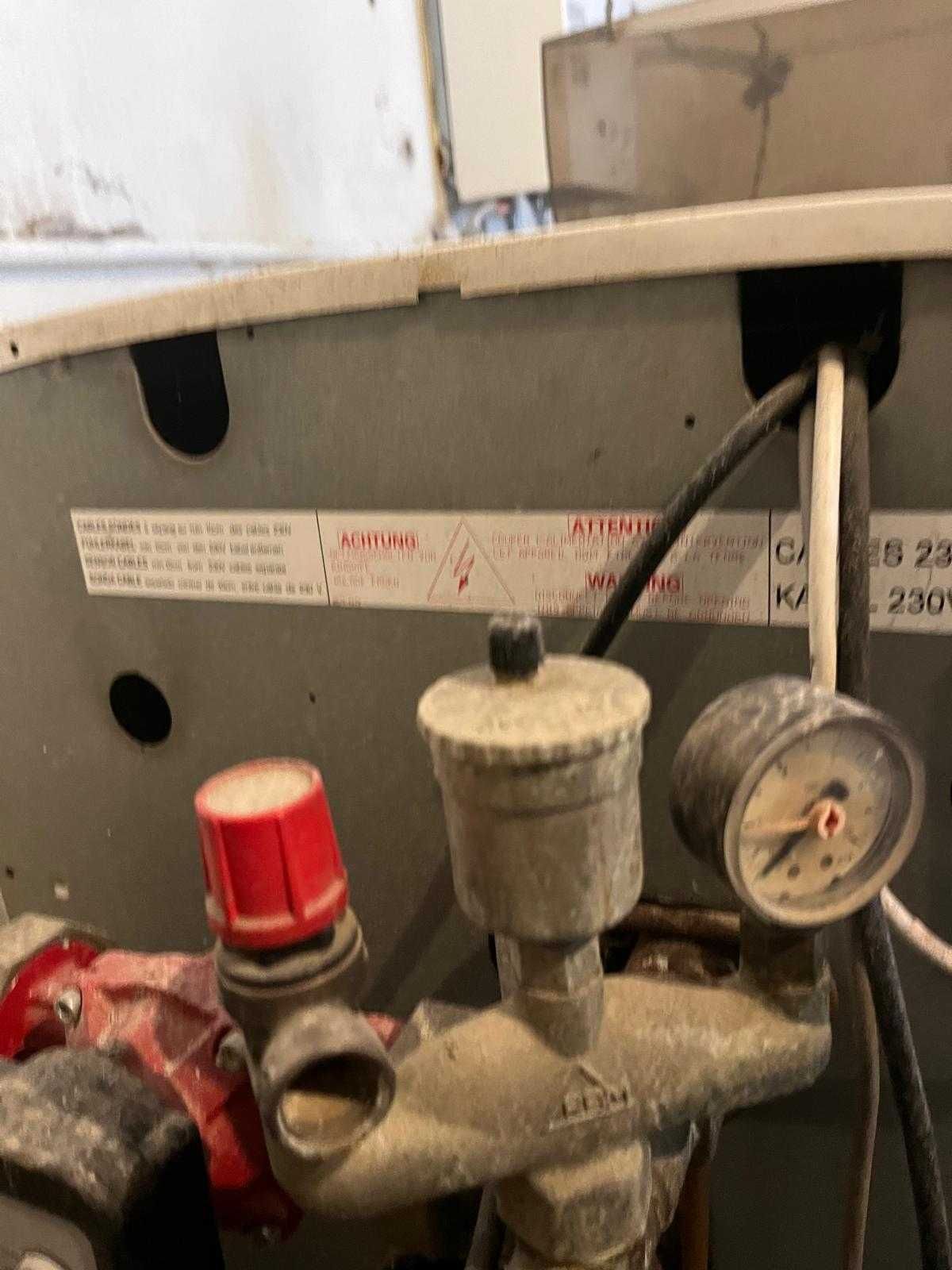 Caldeira a Gasóleo (De Dietrich GTu120) + Deposito 1000L + Controlador