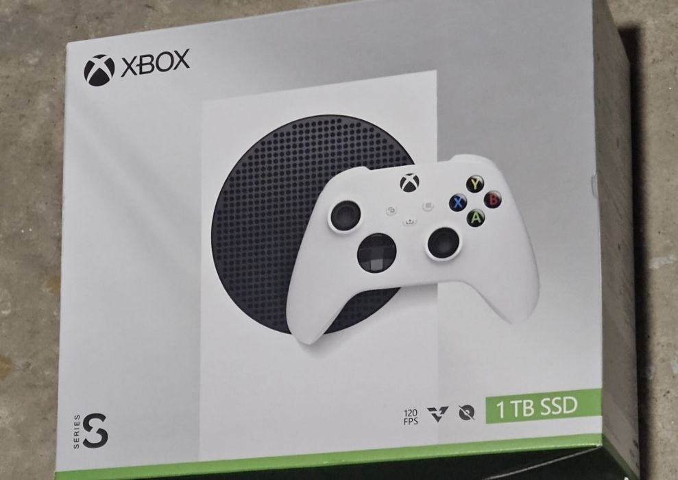 XBOX Series S 1Tb + 2 pada - Gwarancja