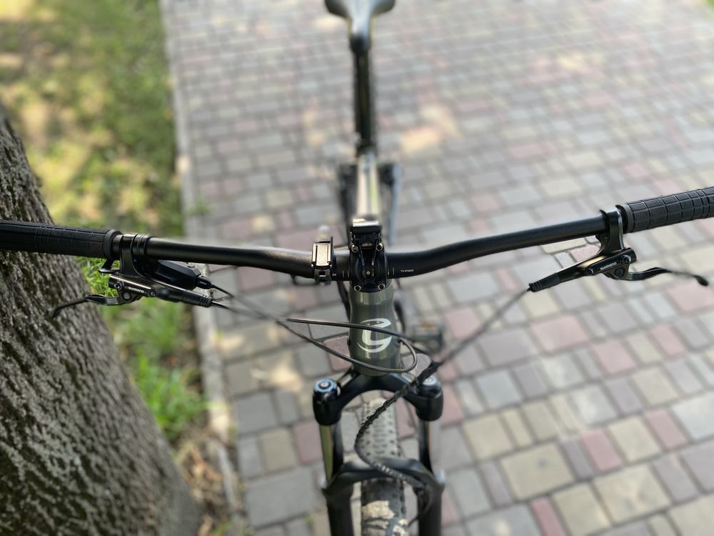 Велосипед Cannondale Trail 4 29"